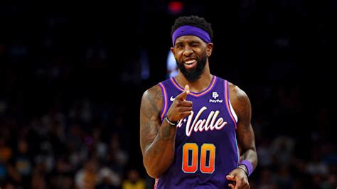 Phoenix Suns Reveal Starters vs Oklahoma City Thunder .